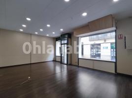 For rent business premises, 70 m², Calle de Montserrat, 50