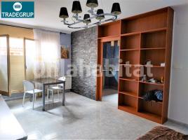 Alquiler piso, 88 m², cerca de bus y tren