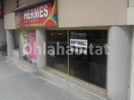 Local comercial, 180 m², Avenida Josep Tarradellas