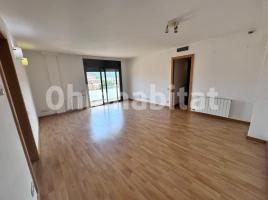 Flat, 89 m², almost new