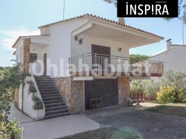 Houses (detached house), 216 m², Calle Olives