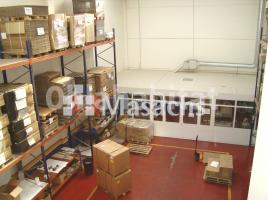 Industrial, 640 m², NEWTON