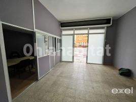 Local comercial, 76 m², Zona