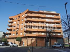 For rent business premises, 245 m², near bus and train, Avenida de la Pau, 25