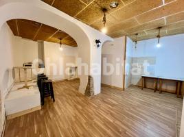 For rent business premises, 35 m², near bus and train, Calle dels Corretgers, 1