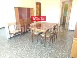 For rent flat, 73 m², Zona