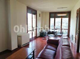 Flat, 92 m², almost new