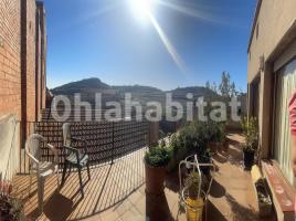 Houses (villa / tower), 327 m², near bus and train, Calle del Carme