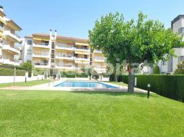 For rent apartament, 75 m², Calle Tordera