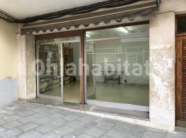 Lloguer local comercial, 45 m², prop de bus i tren