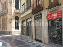 Alquiler local comercial, 255 m², Calle de Peralada, 28