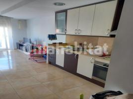 Apartament, 60 m²