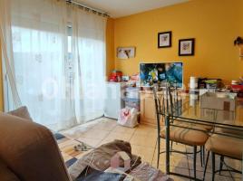 Flat, 57 m², almost new