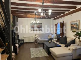 Houses (villa / tower), 140 m², Calle d' Avall