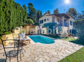 Houses (terraced house), 145 m², Calle de Carles Riba