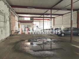 Louer , 1050 m², CAN MIR