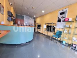 For rent business premises, 255 m², Avenida de la Concòrdia, 55