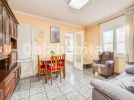 Houses (terraced house), 96 m², near bus and train