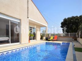 Houses (villa / tower), 93 m², Calle Pujada, 23