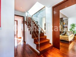 Duplex, 174 m², almost new