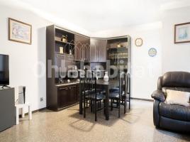 Piso, 90 m², Zona