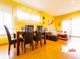 Piso, 113 m², cerca de bus y tren, seminuevo, Calle dels Solans