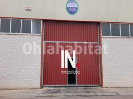 , 1100 m², Calle Central