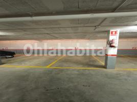 For rent parking, 13 m², almost new, Avenida Països Catalans