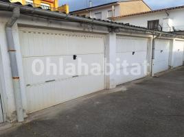 For rent parking, 12 m², almost new, Avenida Puigmal