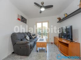 Piso, 70 m², cerca de bus y tren