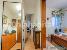 Piso, 48 m², cerca bus y metro