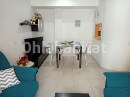 Alquiler piso, 66 m², cerca de bus y tren, seminuevo