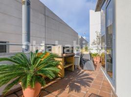 Dúplex, 150 m², cerca de bus y tren