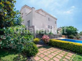 Casa (unifamiliar aislada), 323 m², cerca bus y metro, Vallcarca i els Penitents