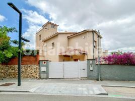 Casa (unifamiliar aislada), 323 m², cerca bus y metro, Vallcarca i els Penitents