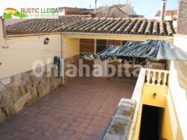 Casa (unifamiliar adossada), 514 m², prop de bus i tren