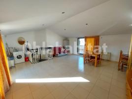 Duplex, 126 m², near bus and train, almost new, Vilanova del Camí