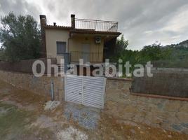 Houses (detached house), 107 m², near bus and train