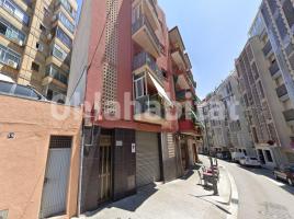 Piso, 96 m², cerca de bus y tren