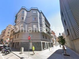 Piso, 45 m², cerca de bus y tren