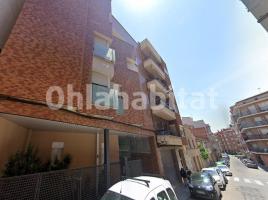 Piso, 131 m², cerca de bus y tren, seminuevo