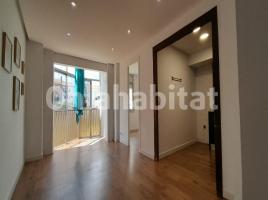 Alquiler piso, 81 m², cerca de bus y tren, Can Pantiquet