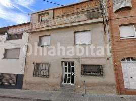 Piso, 82 m², cerca de bus y tren