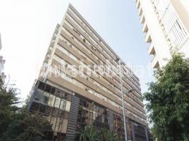 For rent office, 985 m², La Maternitat i Sant Ramon