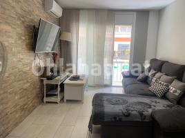 Piso, 96 m², cerca de bus y tren, CENTRO