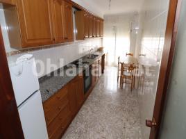 Piso, 169 m², cerca de bus y tren