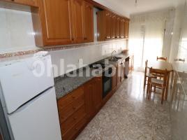 Piso, 169 m², cerca de bus y tren