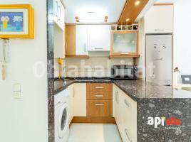 Piso, 54 m², cerca de bus y tren