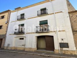 Houses (detached house), 401 m², near bus and train, Torroella de Fluvià