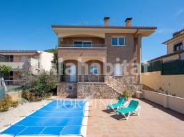 Houses (detached house), 323 m², near bus and train, Sant Joan-Vilarromà